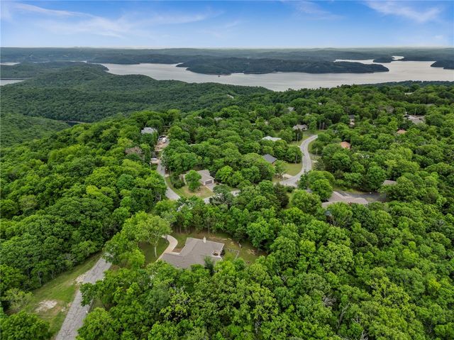 12627 Lodge Drive, Garfield, AR 72732