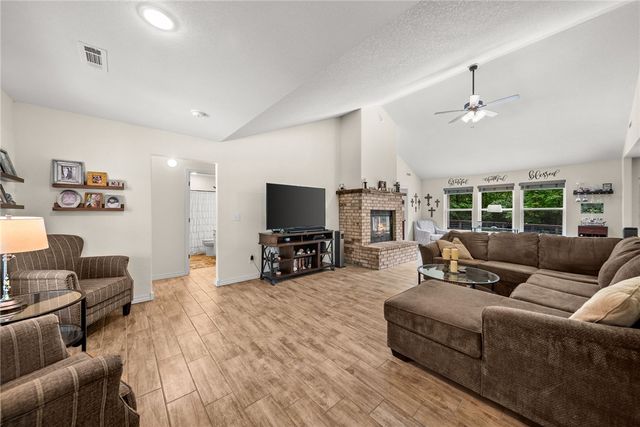 12627 Lodge Drive, Garfield, AR 72732