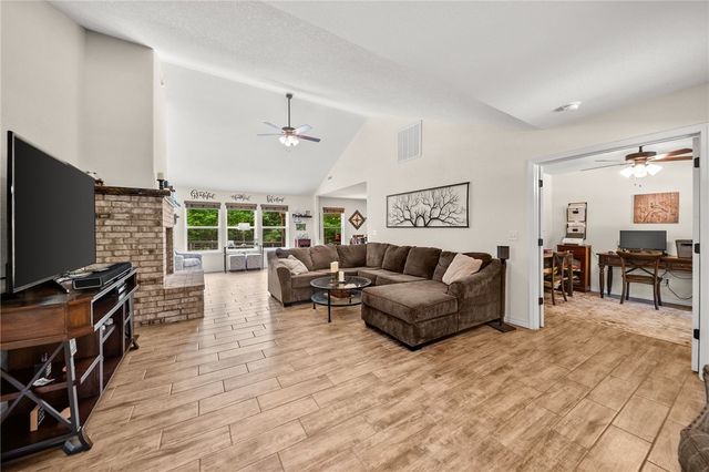 12627 Lodge Drive, Garfield, AR 72732