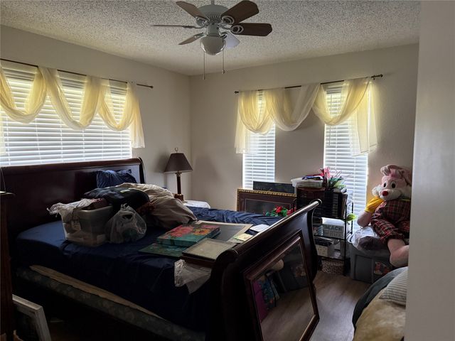 215 Roma Drive, Duncanville, TX 75116