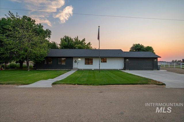 4825 High Hope Ln, Nampa, ID 83686