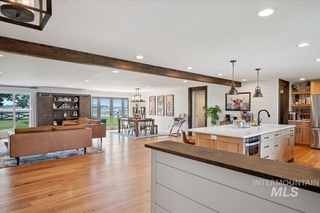 4825 High Hope Ln, Nampa, ID 83686