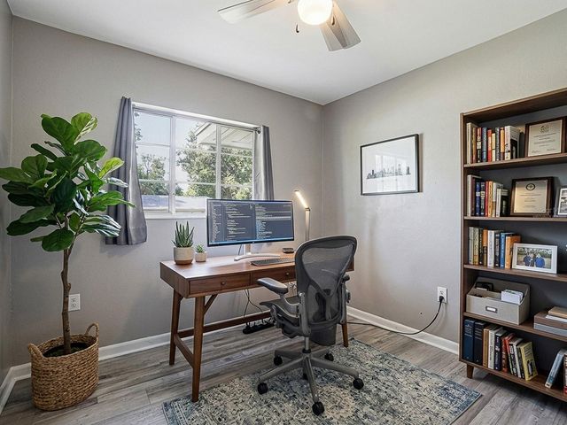 2014 HELMS AVENUE, Leesburg, FL 34748