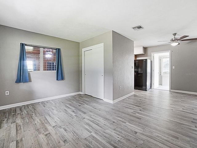 2014 HELMS AVENUE, Leesburg, FL 34748