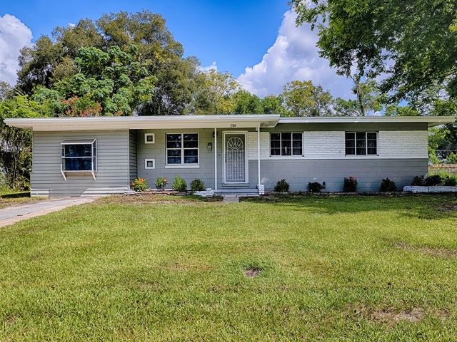 2014 HELMS AVENUE, Leesburg, FL 34748