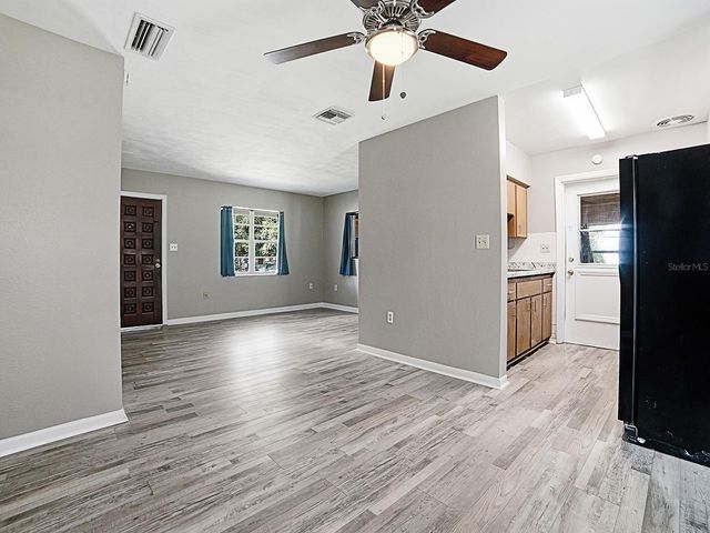 2014 HELMS AVENUE, Leesburg, FL 34748