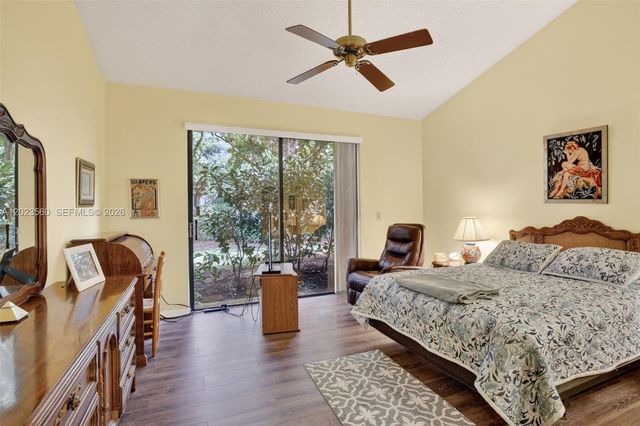 369 NW 97th Ave, Plantation, FL 33324