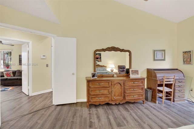 369 NW 97th Ave, Plantation, FL 33324