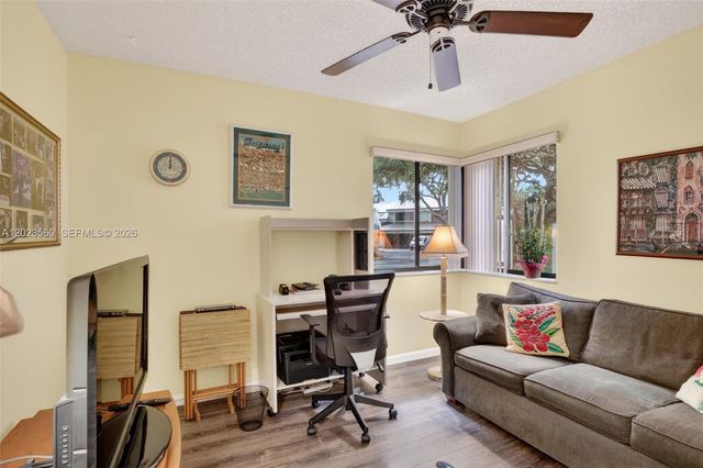 369 NW 97th Ave, Plantation, FL 33324