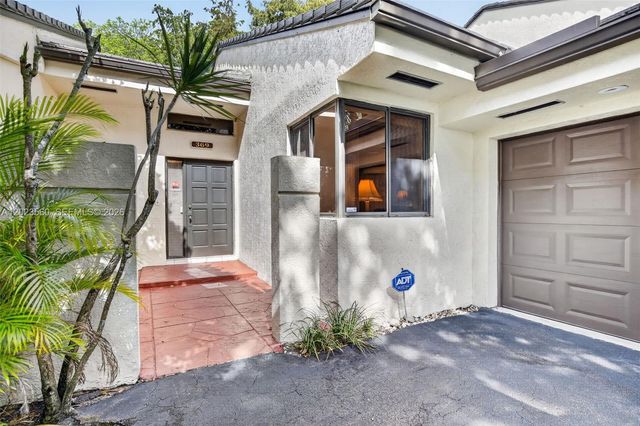 369 NW 97th Ave, Plantation, FL 33324