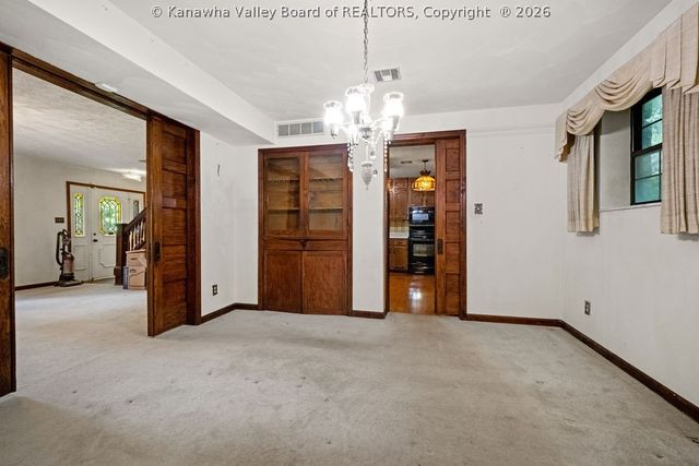 200 Laura Lane, Charleston, WV 25302