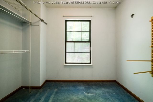 200 Laura Lane, Charleston, WV 25302