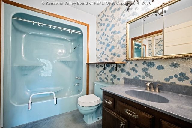 200 Laura Lane, Charleston, WV 25302