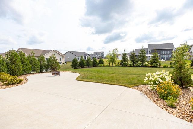 N9270 LAURA STREET, Appleton, WI 54915