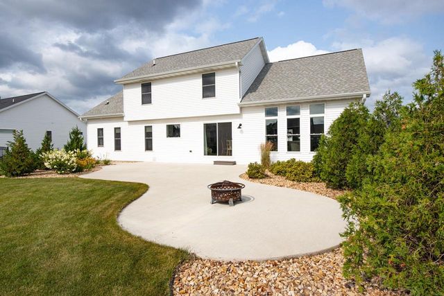 N9270 LAURA STREET, Appleton, WI 54915
