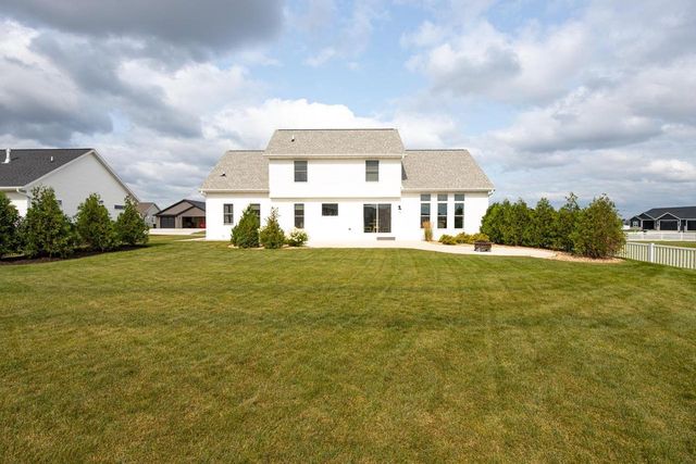 N9270 LAURA STREET, Appleton, WI 54915