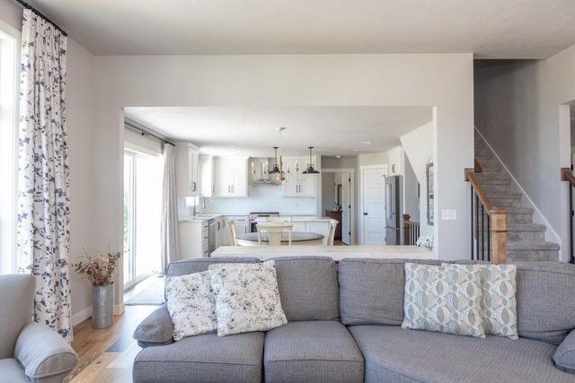 N9270 LAURA STREET, Appleton, WI 54915
