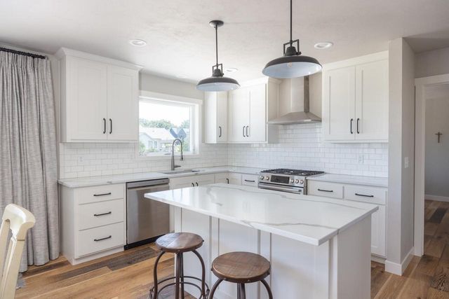 N9270 LAURA STREET, Appleton, WI 54915