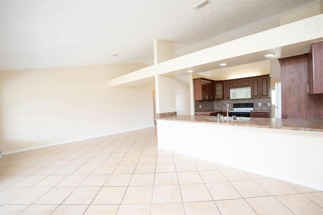 2456 SE Trail Avenue, Port St. Lucie, FL 34952