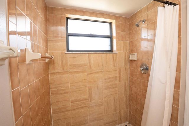 2456 SE Trail Avenue, Port St. Lucie, FL 34952