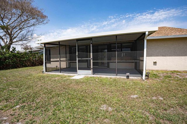 2456 SE Trail Avenue, Port St. Lucie, FL 34952