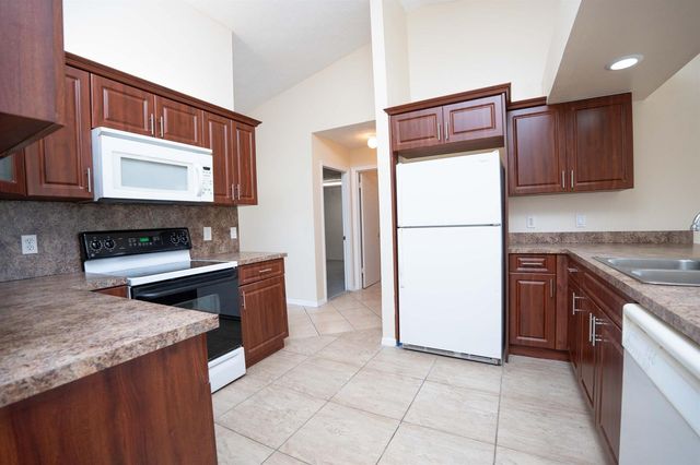 2456 SE Trail Avenue, Port St. Lucie, FL 34952