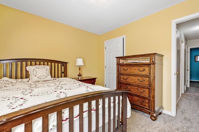 2966 LAUREN DR, Bartlett, TN 38133