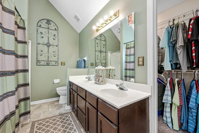 2966 LAUREN DR, Bartlett, TN 38133