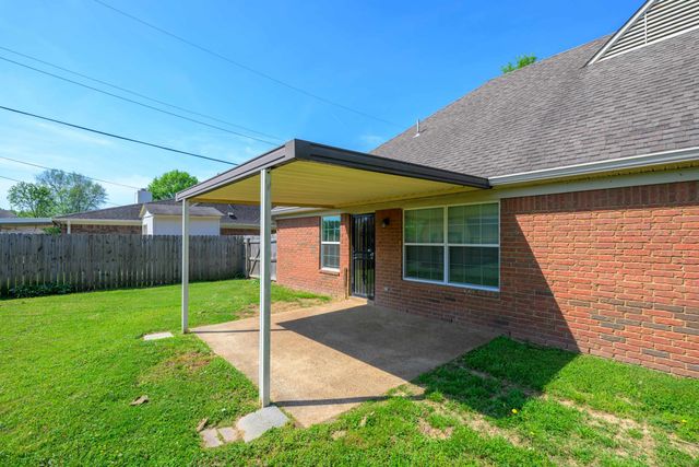 2966 LAUREN DR, Bartlett, TN 38133