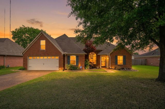 2966 LAUREN DR, Bartlett, TN 38133