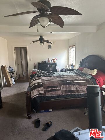 1555 W 71st Street, Los Angeles, CA 90047