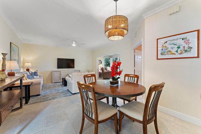 2905 Fairway Drive N, Jupiter, FL 33477