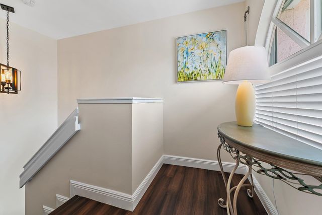 2905 Fairway Drive N, Jupiter, FL 33477