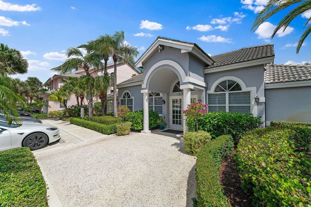 2905 Fairway Drive N, Jupiter, FL 33477