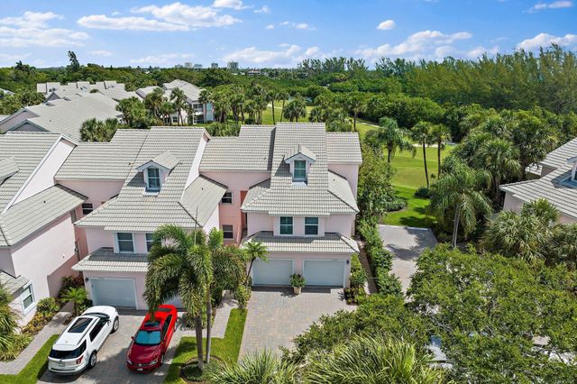 2905 Fairway Drive N, Jupiter, FL 33477