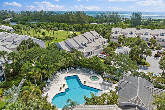 2905 Fairway Drive N, Jupiter, FL 33477