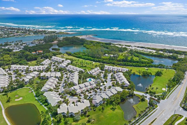 2905 Fairway Drive N, Jupiter, FL 33477