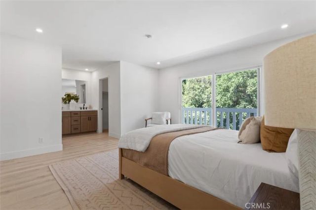 11513 Pala Mesa, Los Angeles, CA 91326