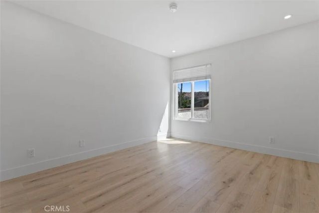 11513 Pala Mesa, Los Angeles, CA 91326