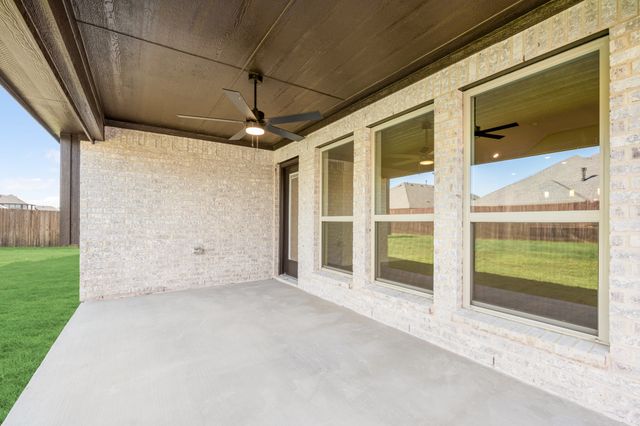 409 Chestnut Lane, Glenn Heights, TX 75154