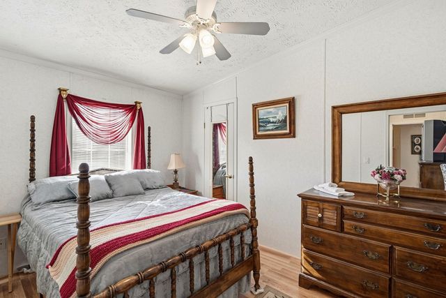 283 Bobcat Lane, Warne, NC 28909