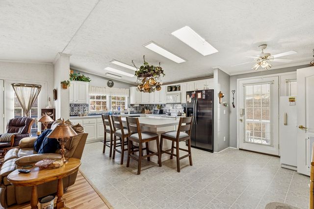 283 Bobcat Lane, Warne, NC 28909