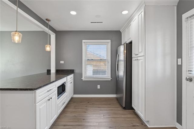 304 Woodland RD, Hampton, VA 23669