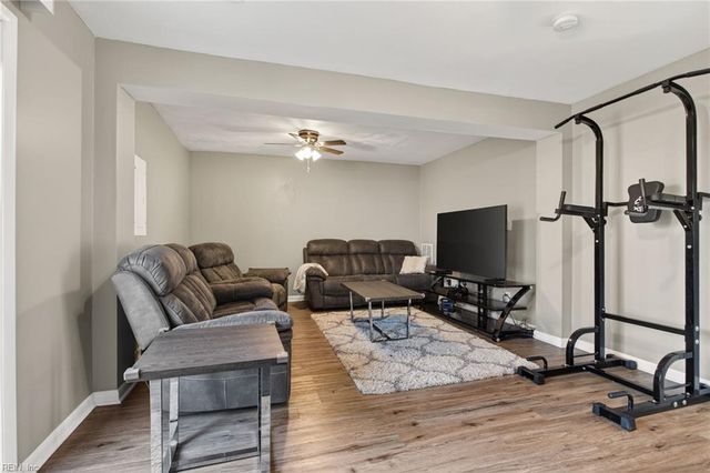 304 Woodland RD, Hampton, VA 23669