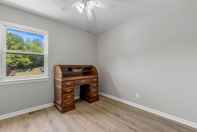 2427 Leann Cir, Chattanooga, TN 37406