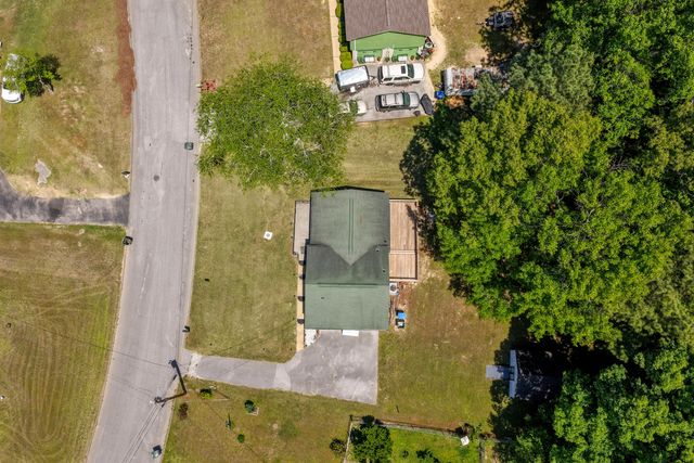 2427 Leann Cir, Chattanooga, TN 37406