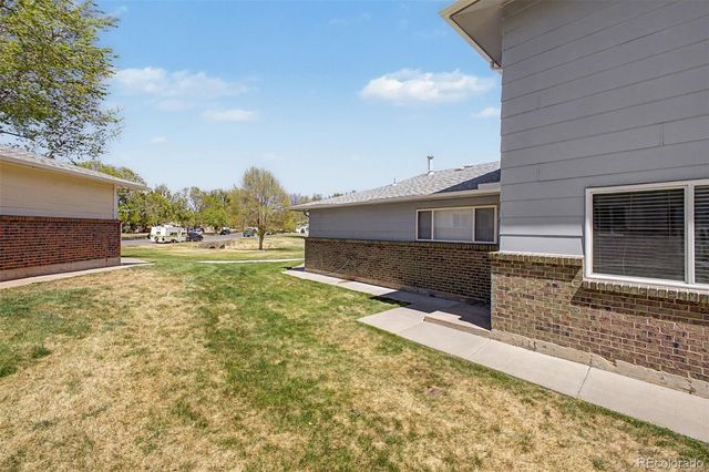 7309 W Hampden Avenue 203, Lakewood, CO 80227