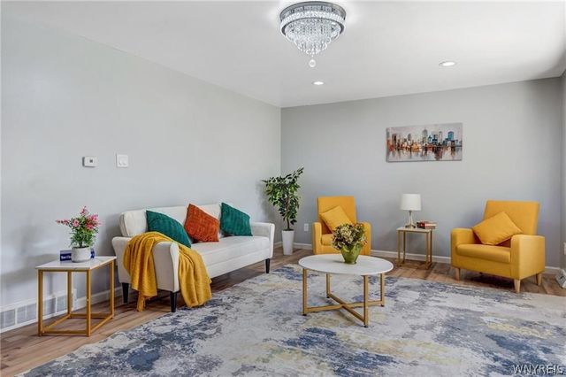 41 Freemont Avenue, Cheektowaga, NY 14043