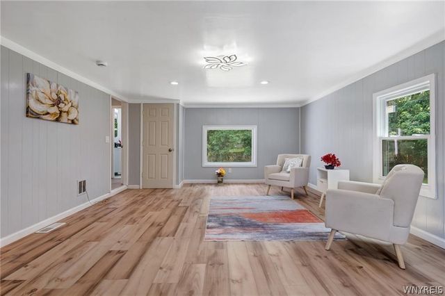 41 Freemont Avenue, Cheektowaga, NY 14043