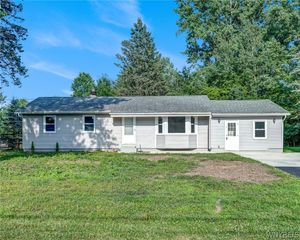 41 Freemont Avenue, Cheektowaga, NY 14043